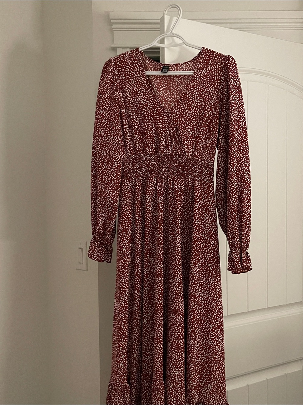 Long Sleeve V-Neck Burgundy Dot Midi Dress
